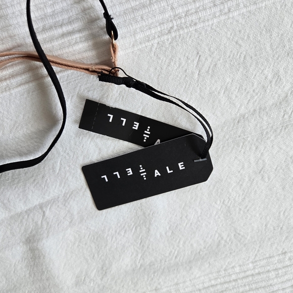 NWT Tell Tale lace bodysuit, size M - Picture 3 of 5